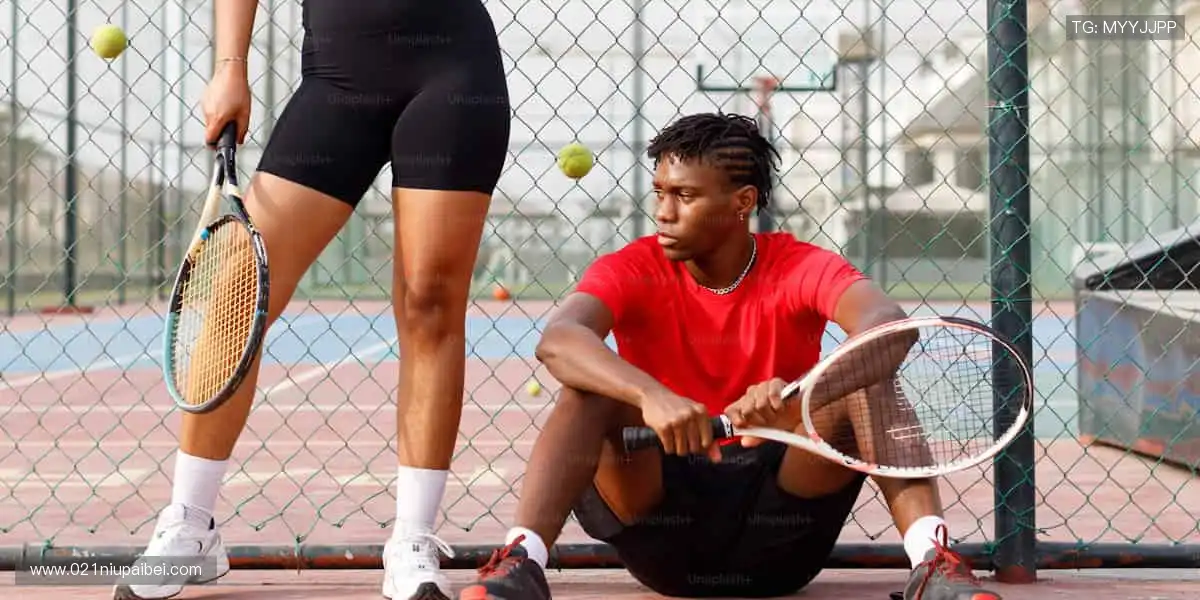 📺超清画质零时差，指尖掌控每一次精彩瞬间！⚽️